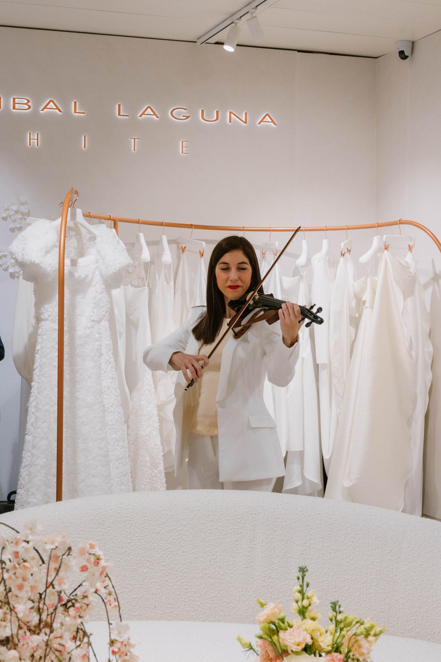 HANNIBAL LAGUNA WHITE